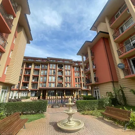 Sunny View Cacao 公寓 阳光海滩